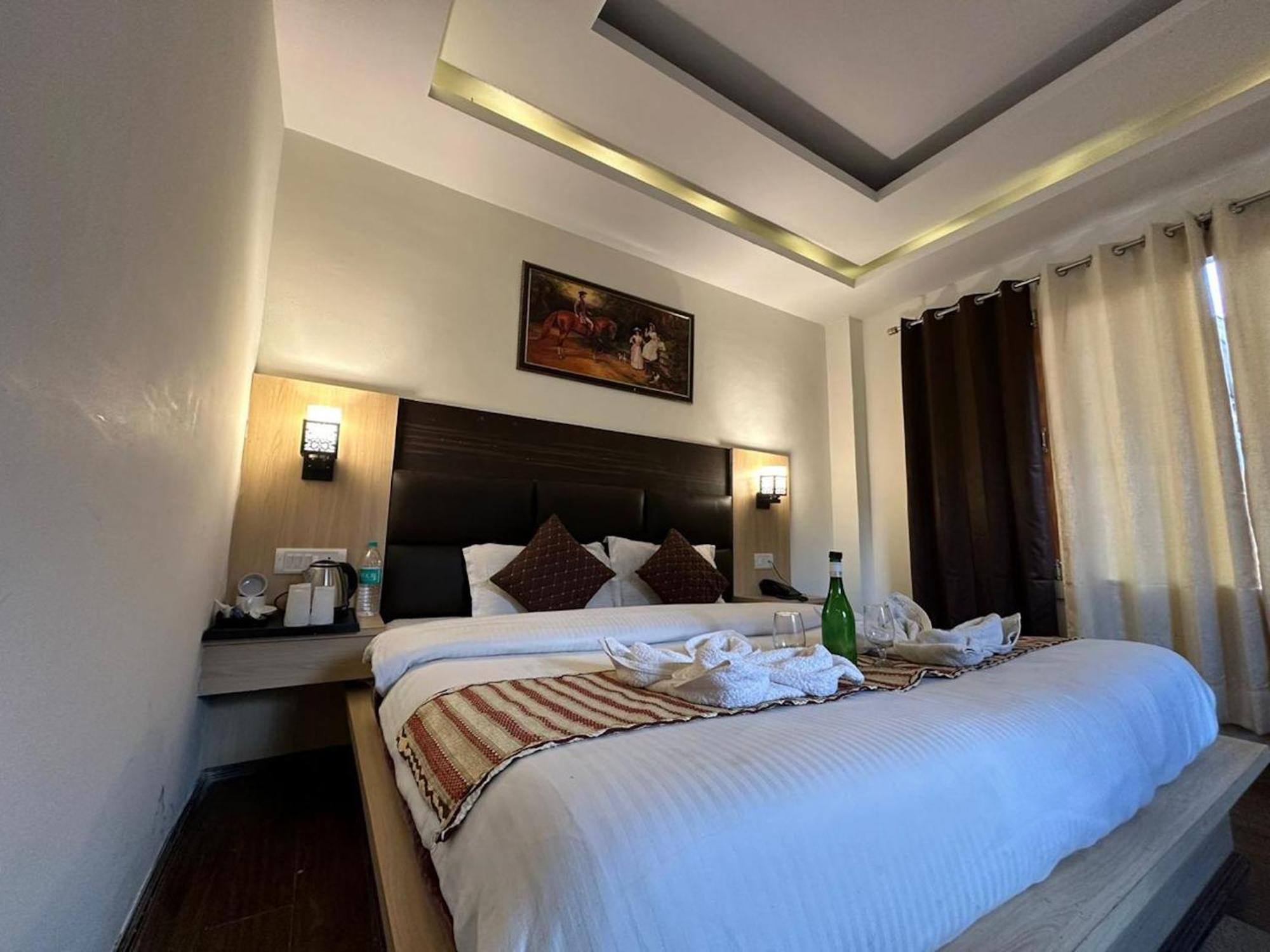 Hotel Manali Queen Extérieur photo