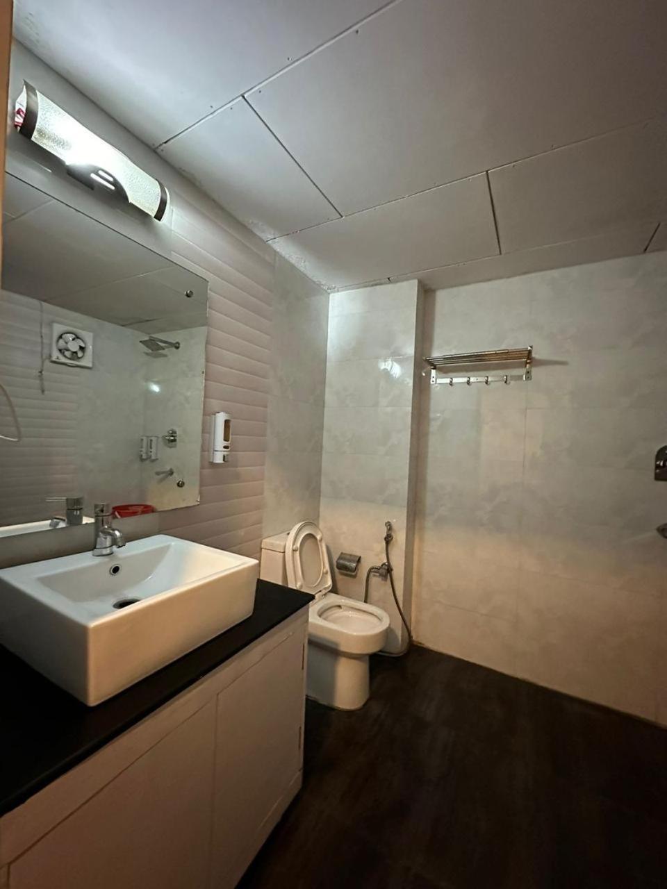 Hotel Manali Queen Extérieur photo